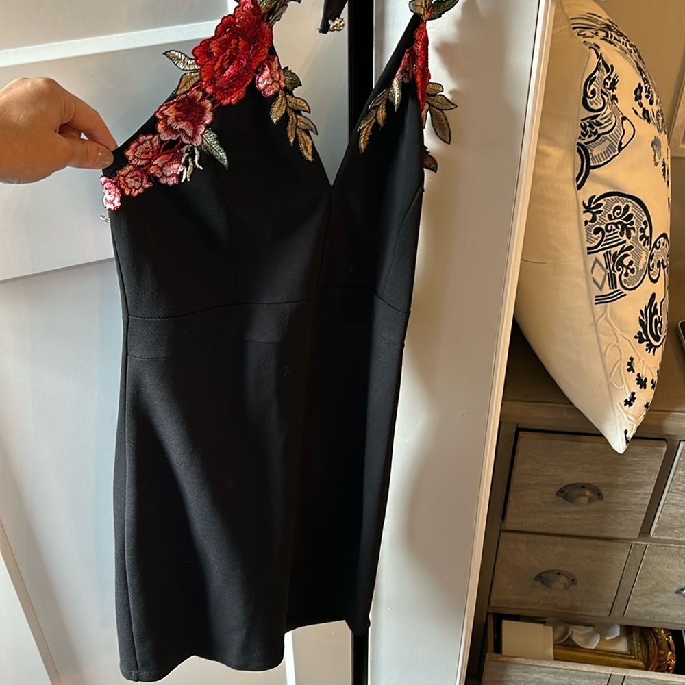 Rosette Embroidery Black Dress - Size L